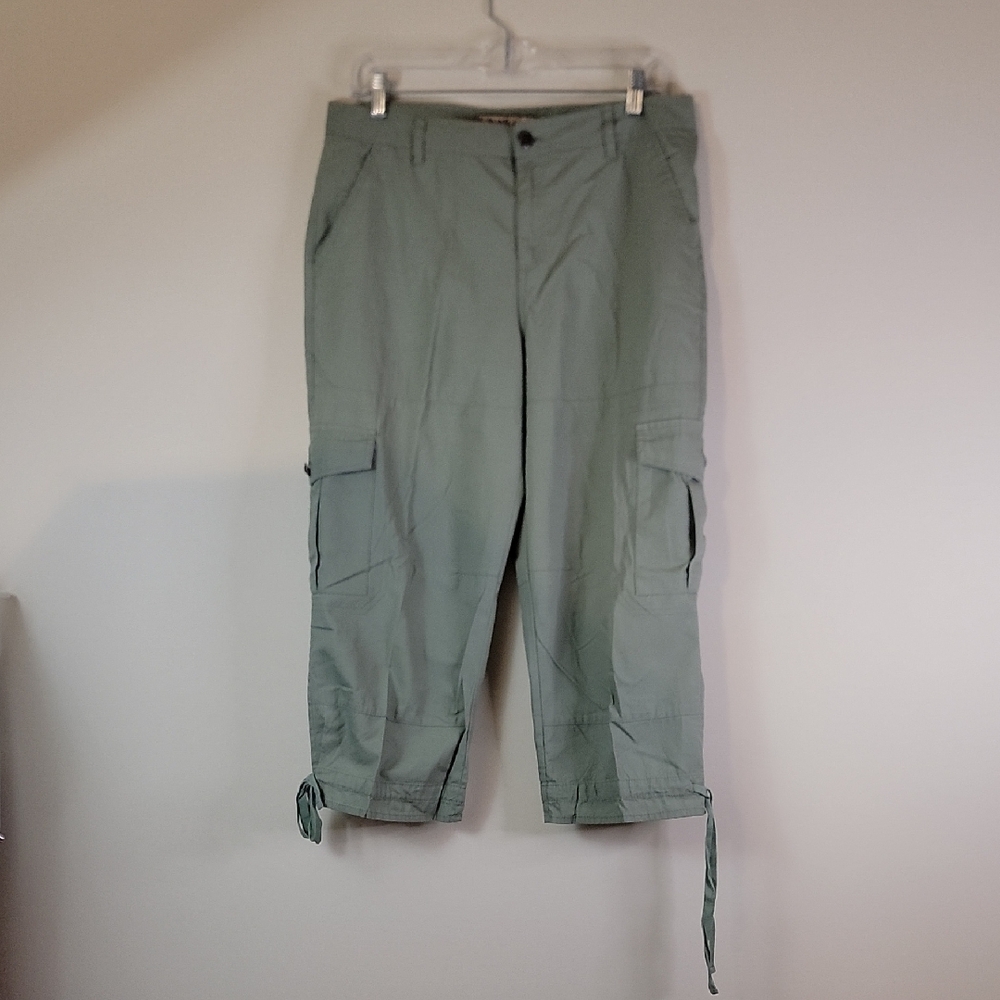 Women's Green Cargo Pants
